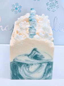 Snowman Soap Bar, Christmas theme Decorative Holiday Soap for gift giving, Stocking stuffer